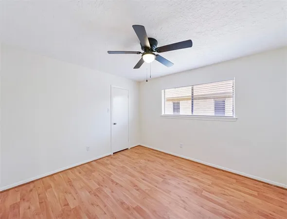 $2,300 | 14006 Briarworth Drive, Houston, TX 77077