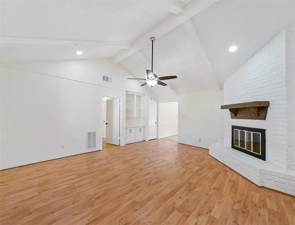 $2,300 | 14006 Briarworth Drive, Houston, TX 77077