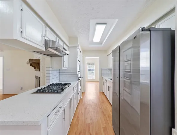 $2,300 | 14006 Briarworth Drive, Houston, TX 77077