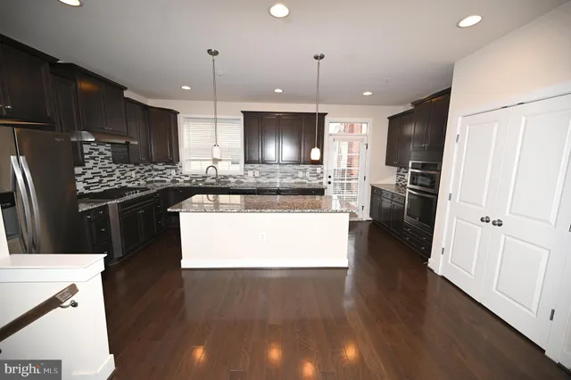 $3,675 | 2413 Glenallan Avenue, Silver Spring, MD 20906