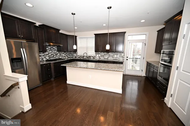 $3,675 | 2413 Glenallan Avenue, Silver Spring, MD 20906