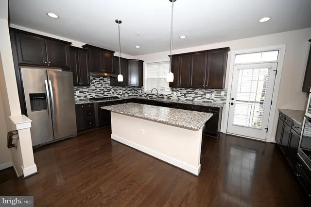 $3,675 | 2413 Glenallan Avenue, Silver Spring, MD 20906