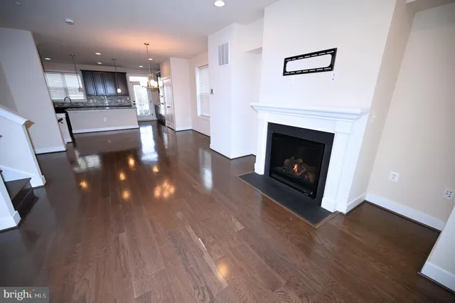 $3,675 | 2413 Glenallan Avenue, Silver Spring, MD 20906