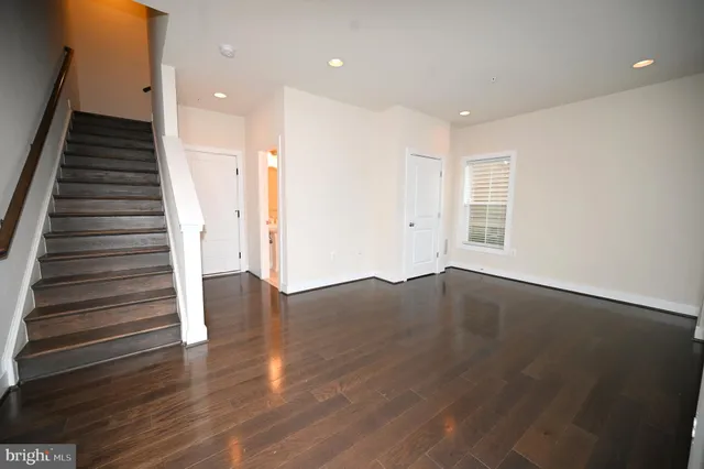 $3,675 | 2413 Glenallan Avenue, Silver Spring, MD 20906