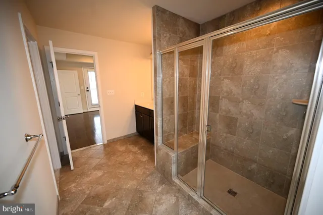 $3,675 | 2413 Glenallan Avenue, Silver Spring, MD 20906