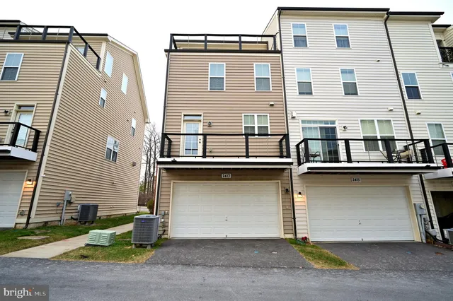 $3,675 | 2413 Glenallan Avenue, Silver Spring, MD 20906