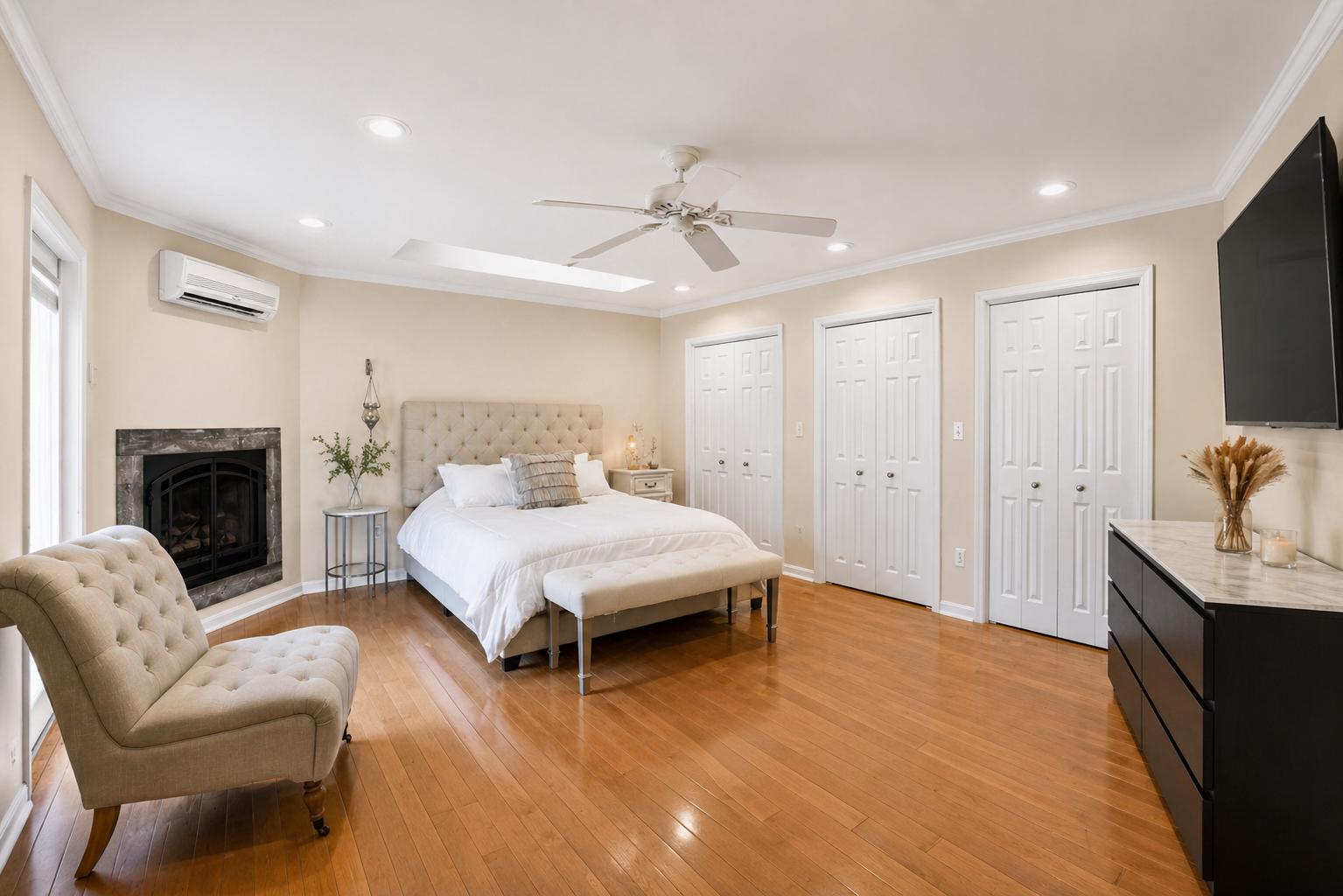 8021 Clark Station Road Severn, MD 21144 - Photo 13 of 35 Primary bedroom