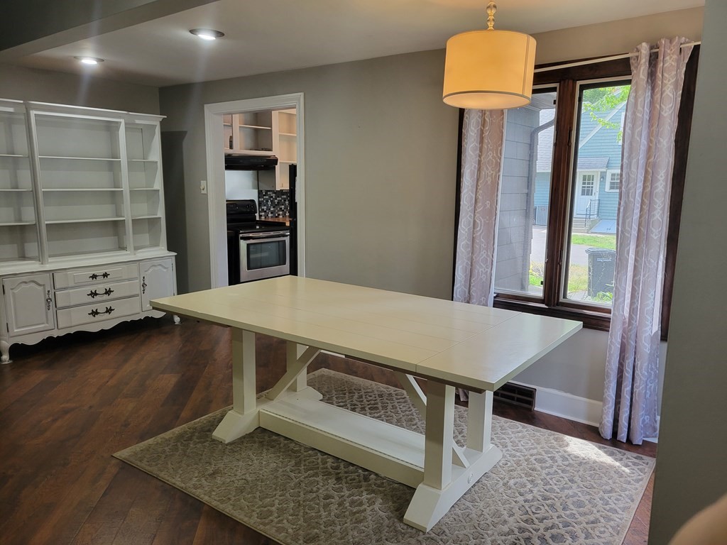 197 Maple Road Longmeadow, MA 01106 - Photo 6 of 19