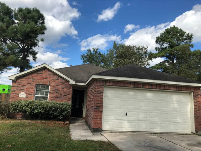 $1,875 | 9821 Rhea Court, Conroe, TX 77385