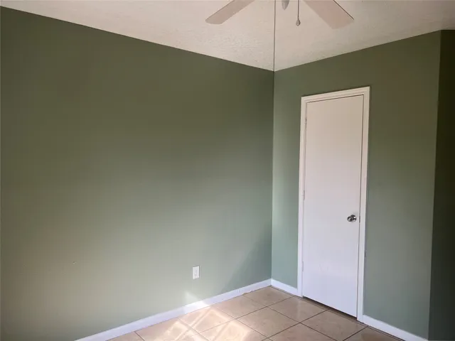 $1,875 | 9821 Rhea Court, Conroe, TX 77385