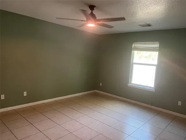 $1,875 | 9821 Rhea Court, Conroe, TX 77385