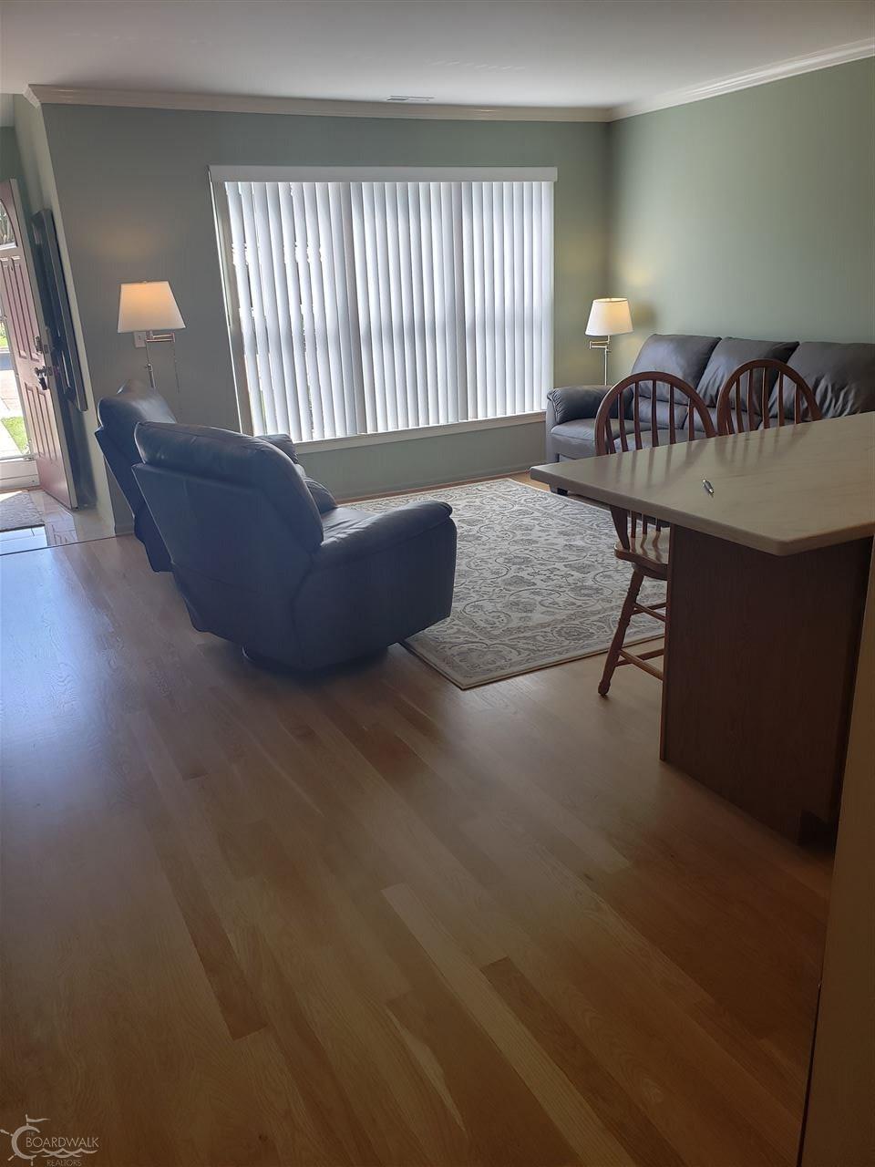 33552 Utica Road Fraser, MI 48026 - Photo 7 of 43