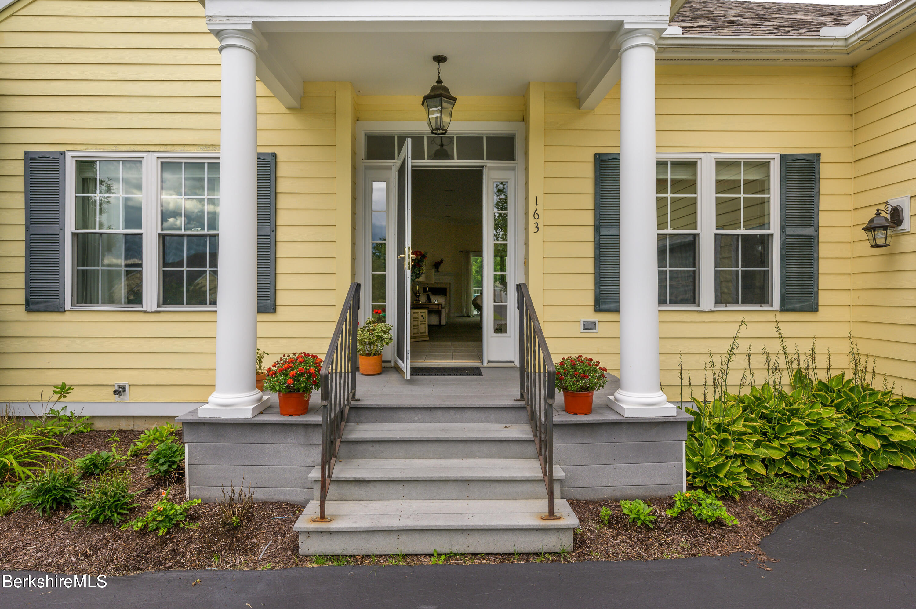 163 Red Barn Road Dalton, MA 01226 - Photo 4 of 43 SMF
