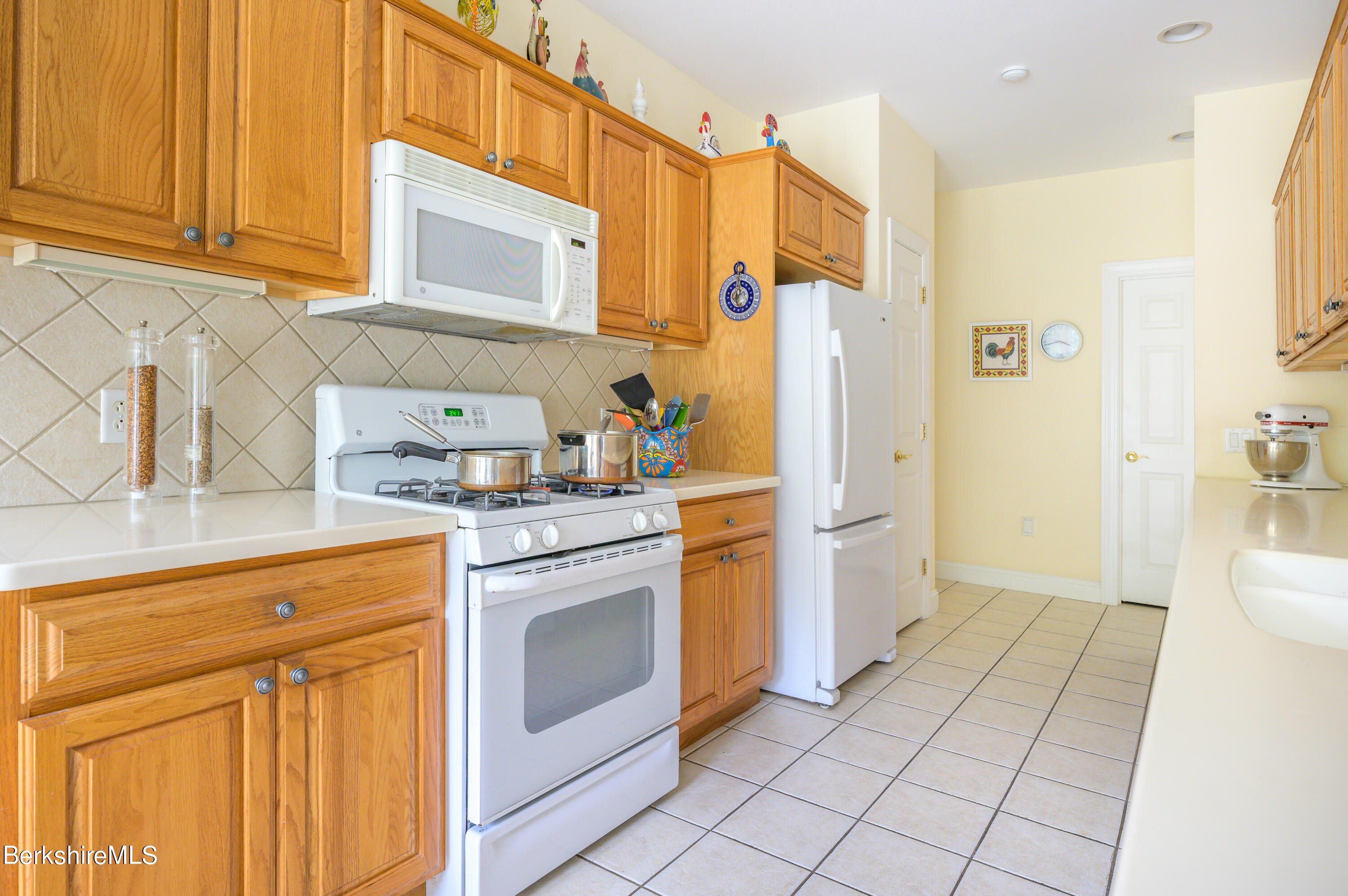 163 Red Barn Road Dalton, MA 01226 - Photo 9 of 43 SMF