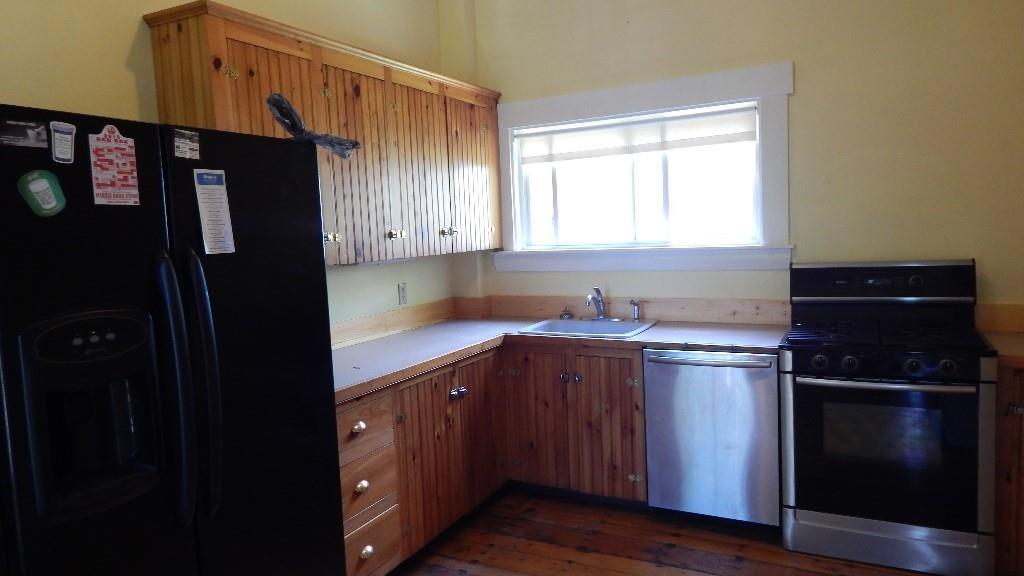 13 Pleasant Street Monson, ME 04464 - Photo 3 of 20 Photo