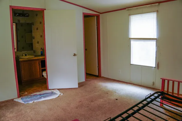 a view of livingroom with window