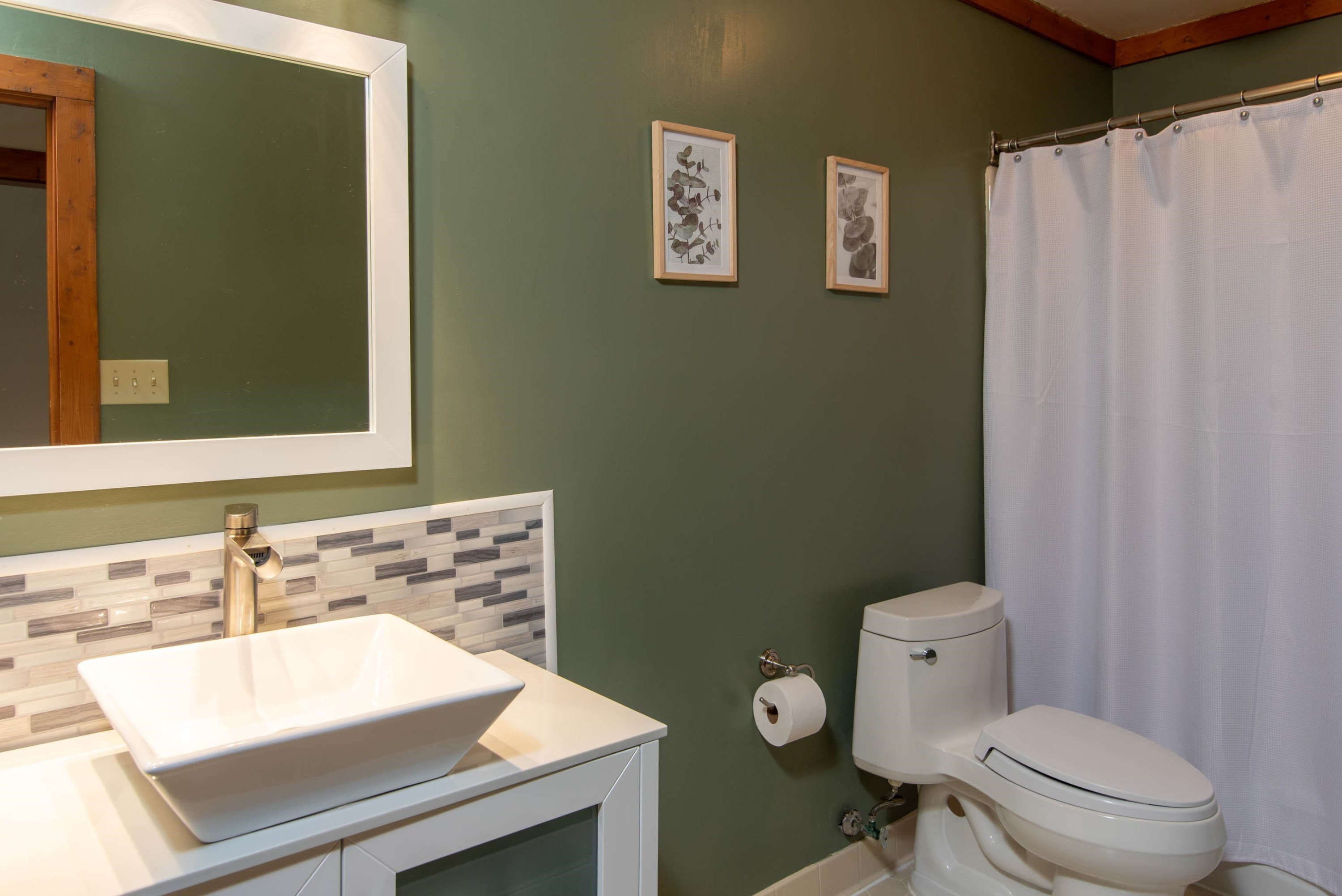4225 Tolchester Place Raleigh, NC 27613 - Photo 22 of 35 Photo 22
