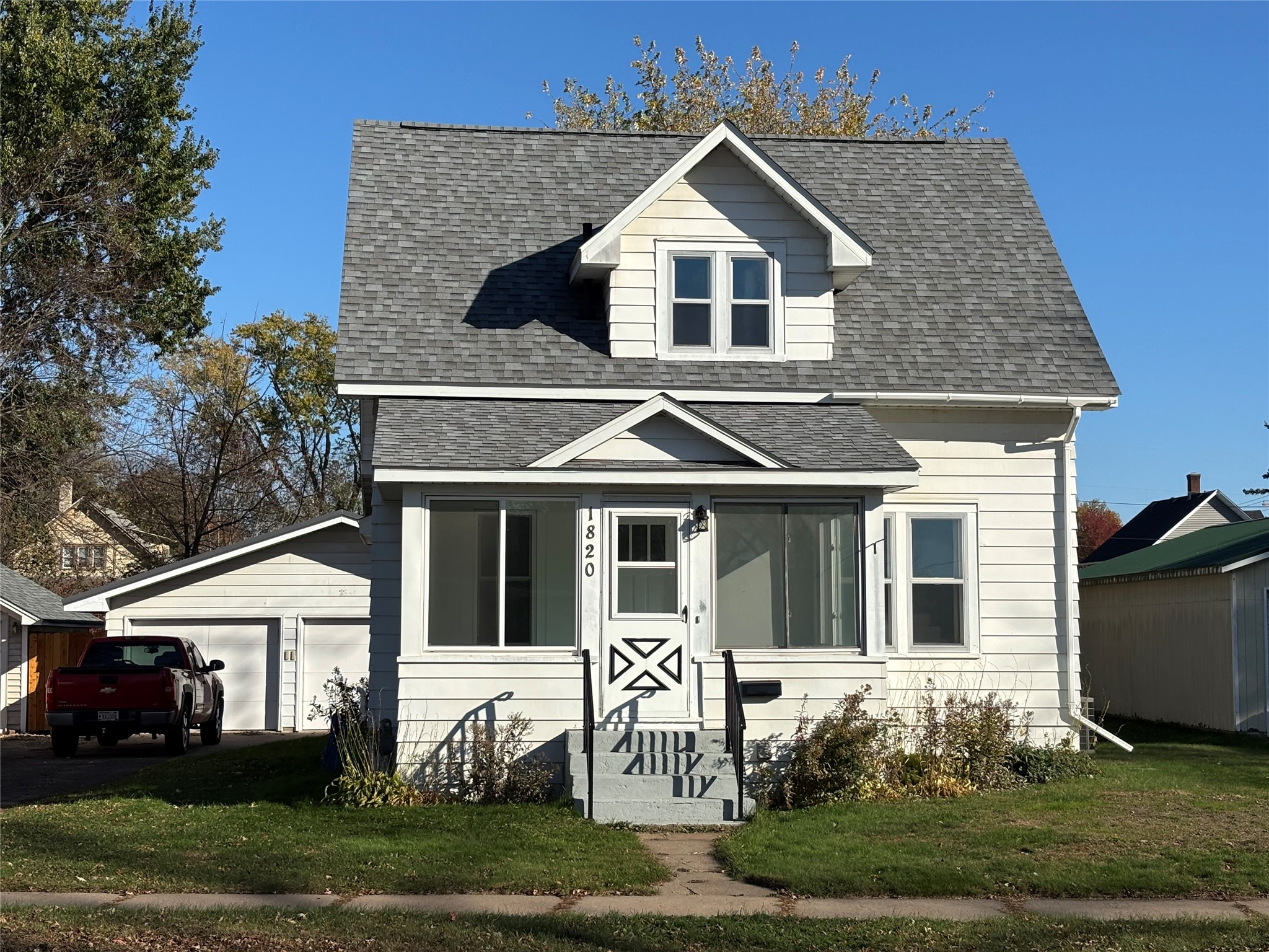 1820 Main Street Bloomer, WI 54724 - Photo 4 of 40
