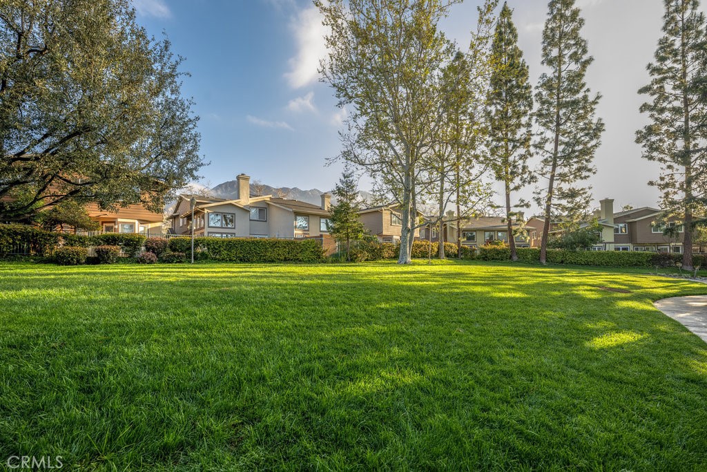 1151 Crowne Drive Pasadena, CA 91107 - Photo 40 of 42 View of community green area