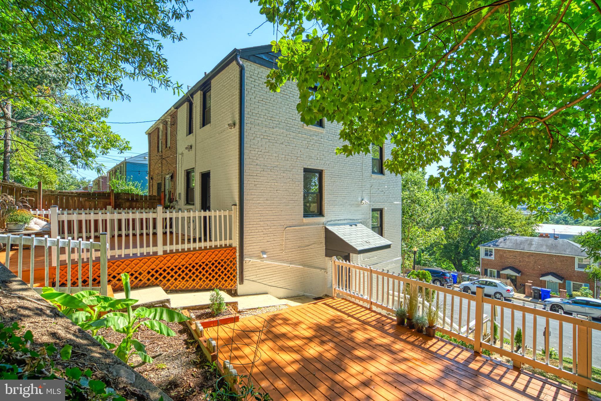 3731 South Kemper Road Arlington, VA 22206 - Photo 8 of 25