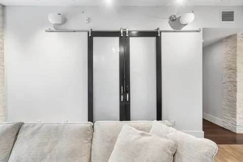 $1,095,000 | 200 Northeast 2nd Avenue, Unit 207, Delray Beach, FL 33444