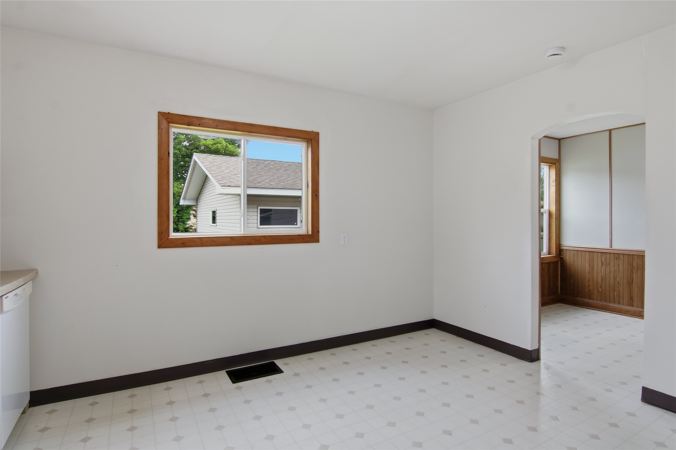 23 East Schneider Street Rice Lake, WI 54868 - Photo 14 of 38