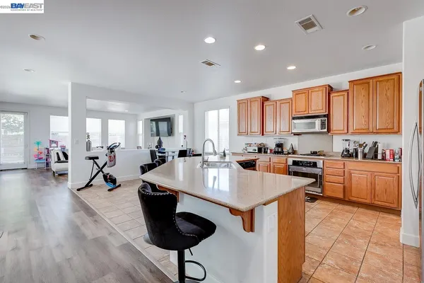 $675,000 | 53 Puffin Circle, Oakley, CA 94561