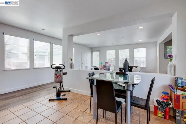 $675,000 | 53 Puffin Circle, Oakley, CA 94561