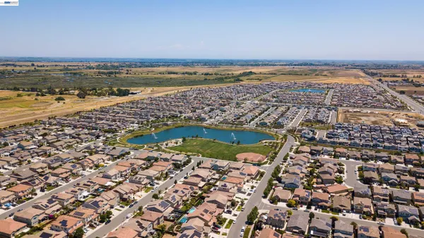 $675,000 | 53 Puffin Circle, Oakley, CA 94561