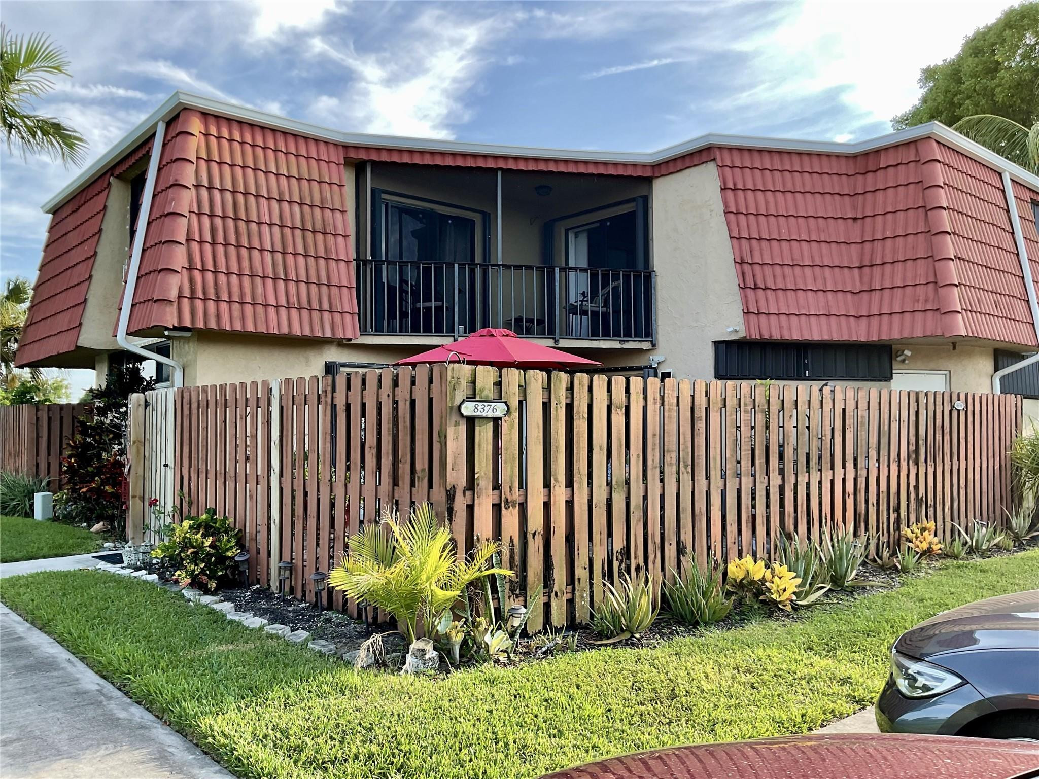 8376 Trent Court, Unit B Boca Raton, FL 33433 - Photo 2 of 49 Photo 2