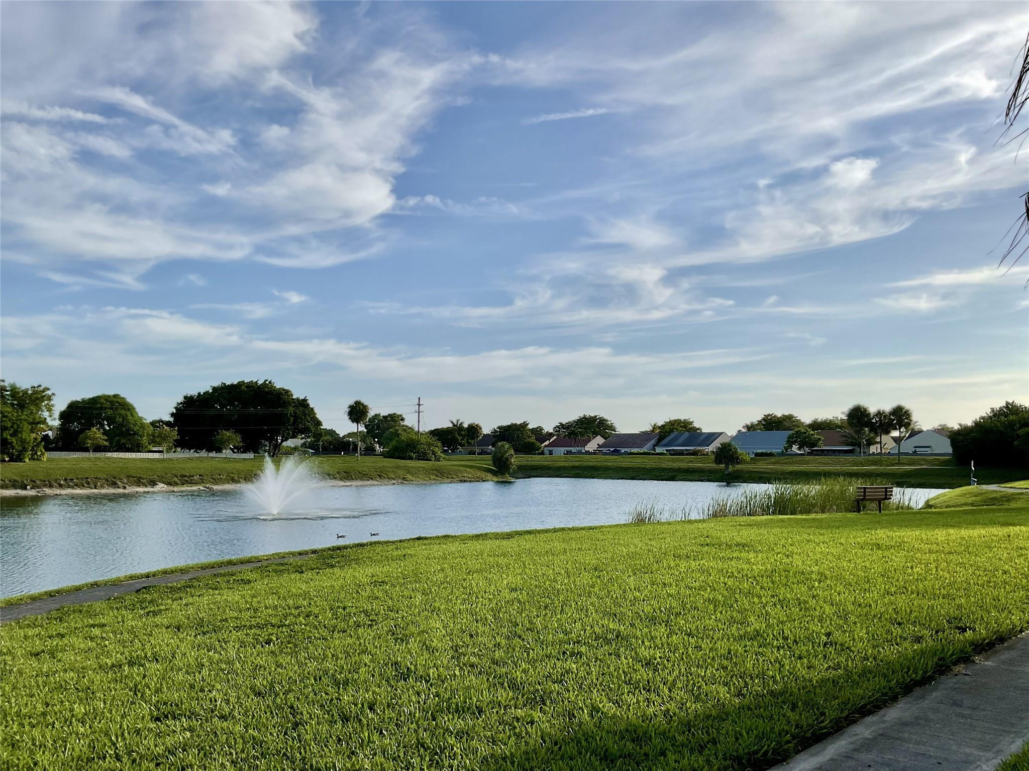8376 Trent Court, Unit B Boca Raton, FL 33433 - Photo 5 of 49 Photo 5