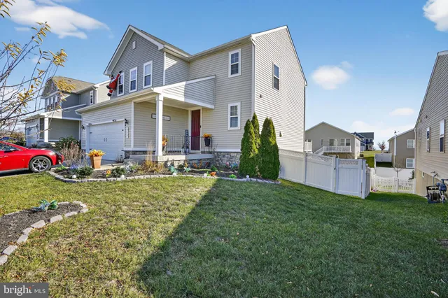 $499,999 | 433 Town Run Lane, Stephens City, VA 22655