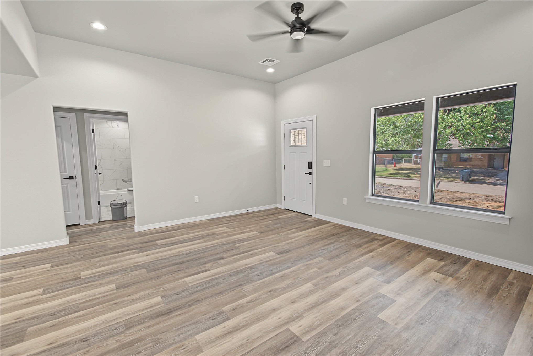 1809 Deer Run Muskogee, OK 74403 - Photo 2 of 17 Gallery Image 2
