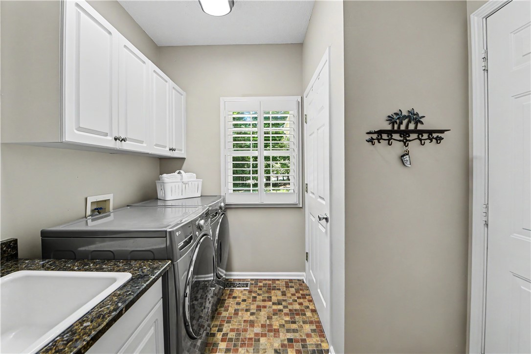 209 Berwick Court Seneca, SC 29672 - Photo 26 of 50