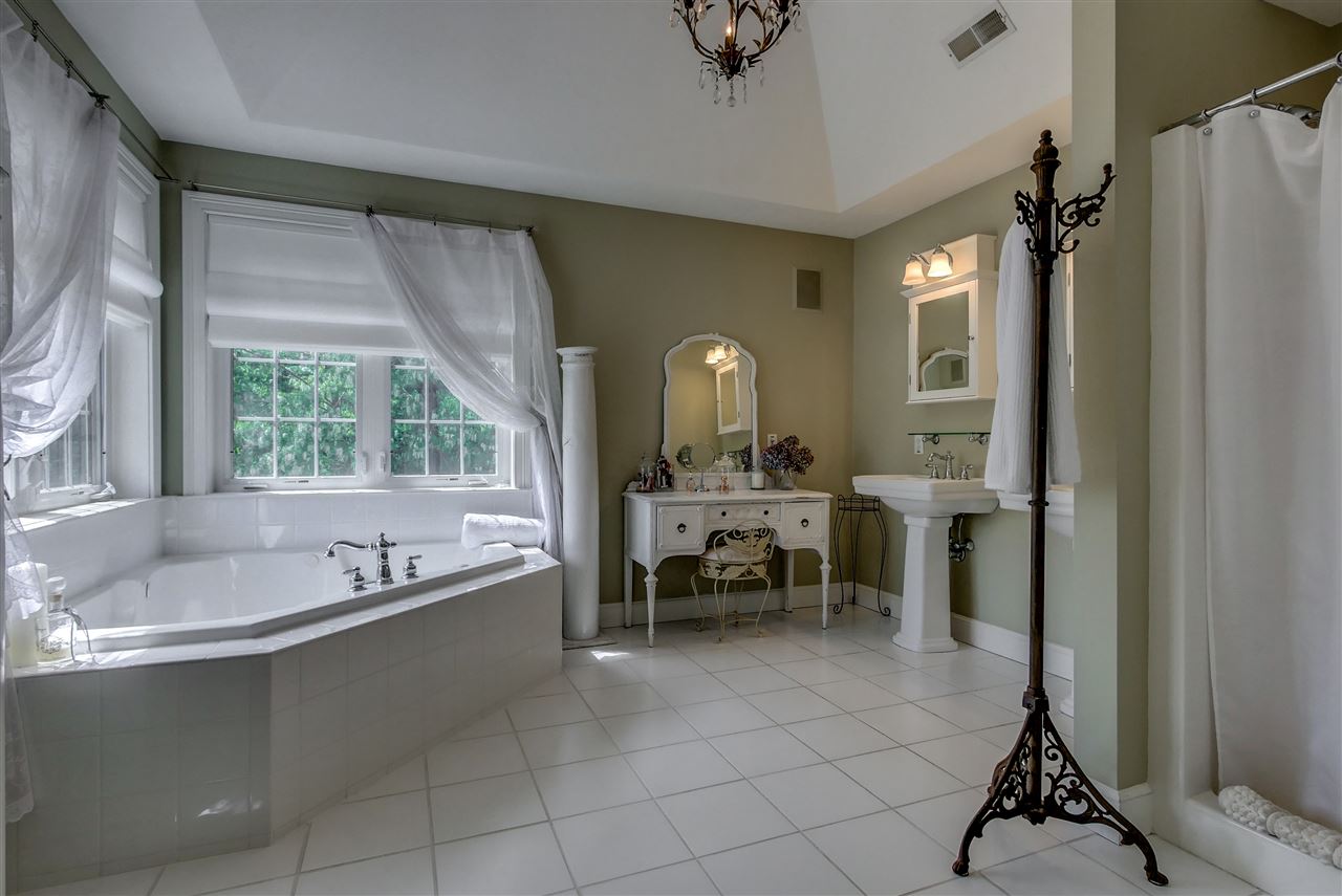 75 Long Hill Road Hollis, NH 03049 - Photo 24 of 40