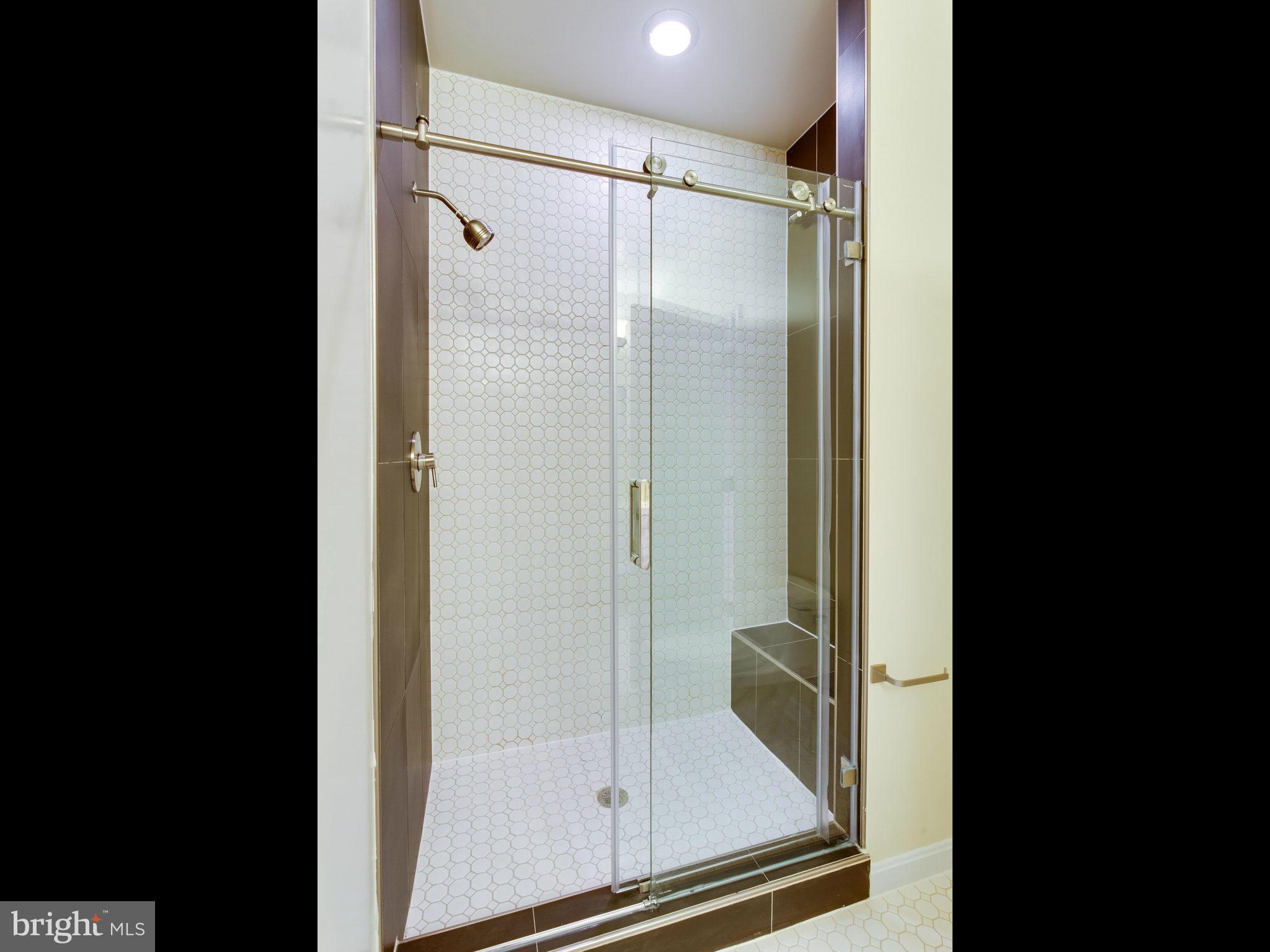 1438 Morris Road Southeast Washington, DC 20020 - Photo 22 of 25 Bath