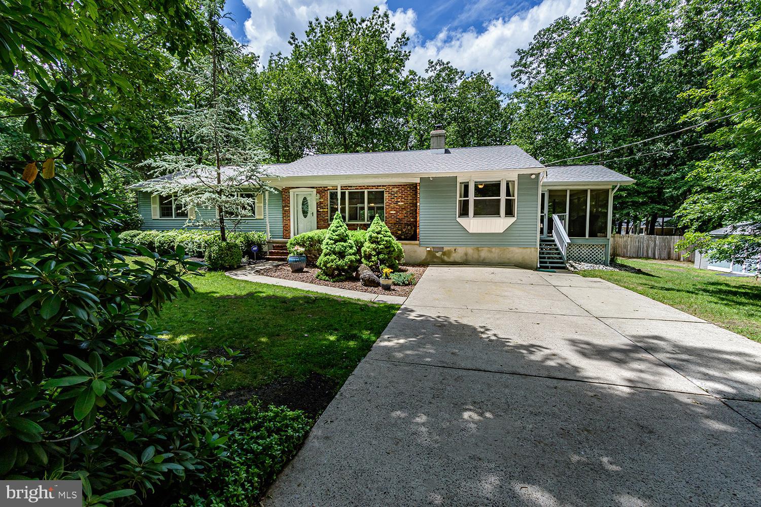 9 Foxchase Road Southampton, NJ 08088 - Photo 3 of 26