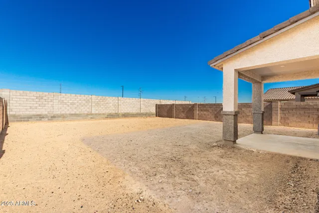a house view with a outdoor space