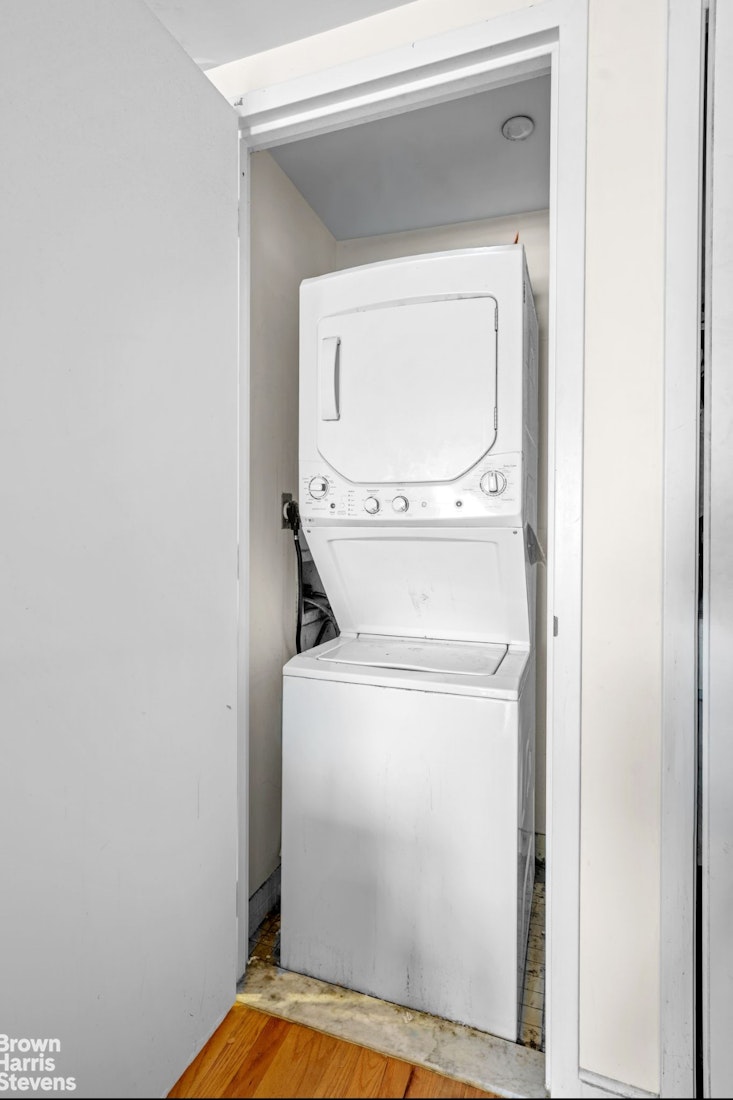 775 Lafayette Avenue, Unit 8B Brooklyn, NY 11221 - Photo 16 of 27 a utility room with dryer and washer