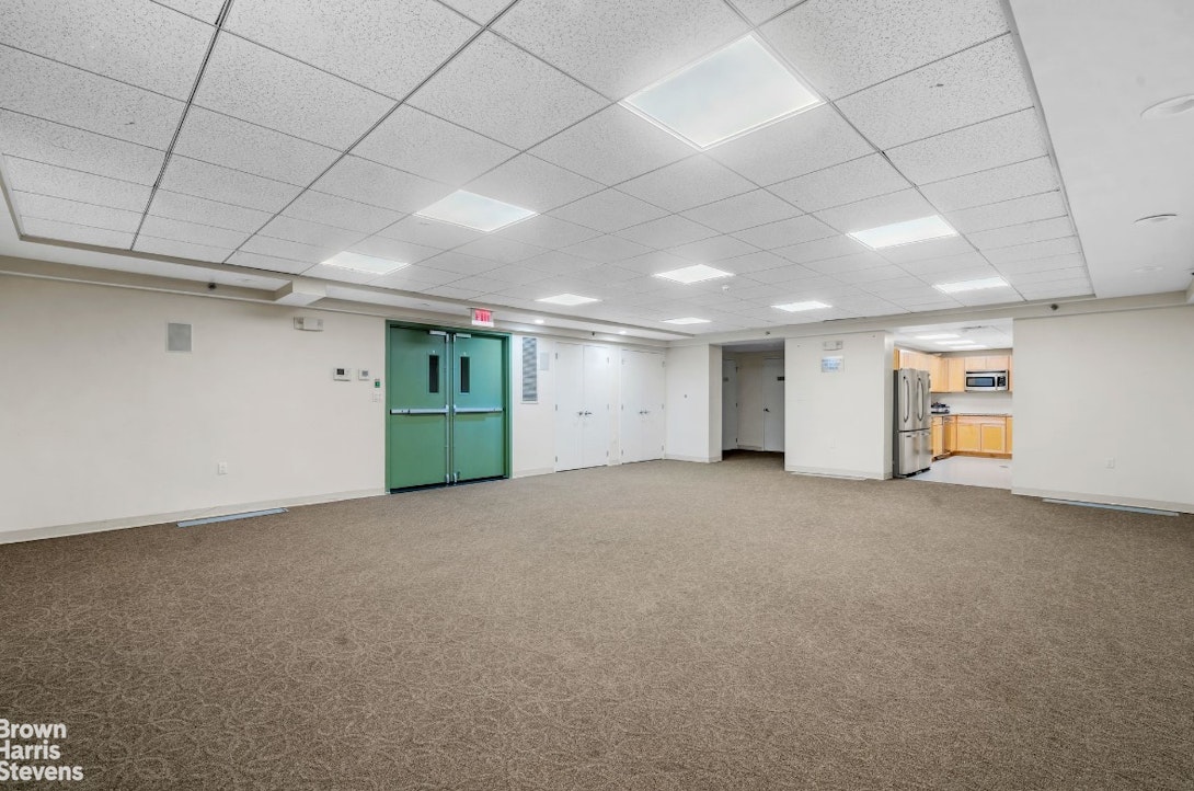 775 Lafayette Avenue, Unit 8B Brooklyn, NY 11221 - Photo 24 of 27 a view of empty room