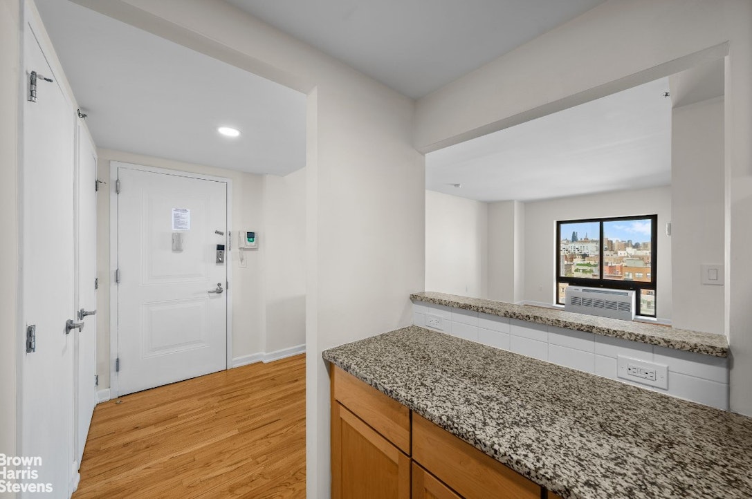 775 Lafayette Avenue, Unit 8B Brooklyn, NY 11221 - Photo 7 of 27 a view of a bathroom with dual sinks