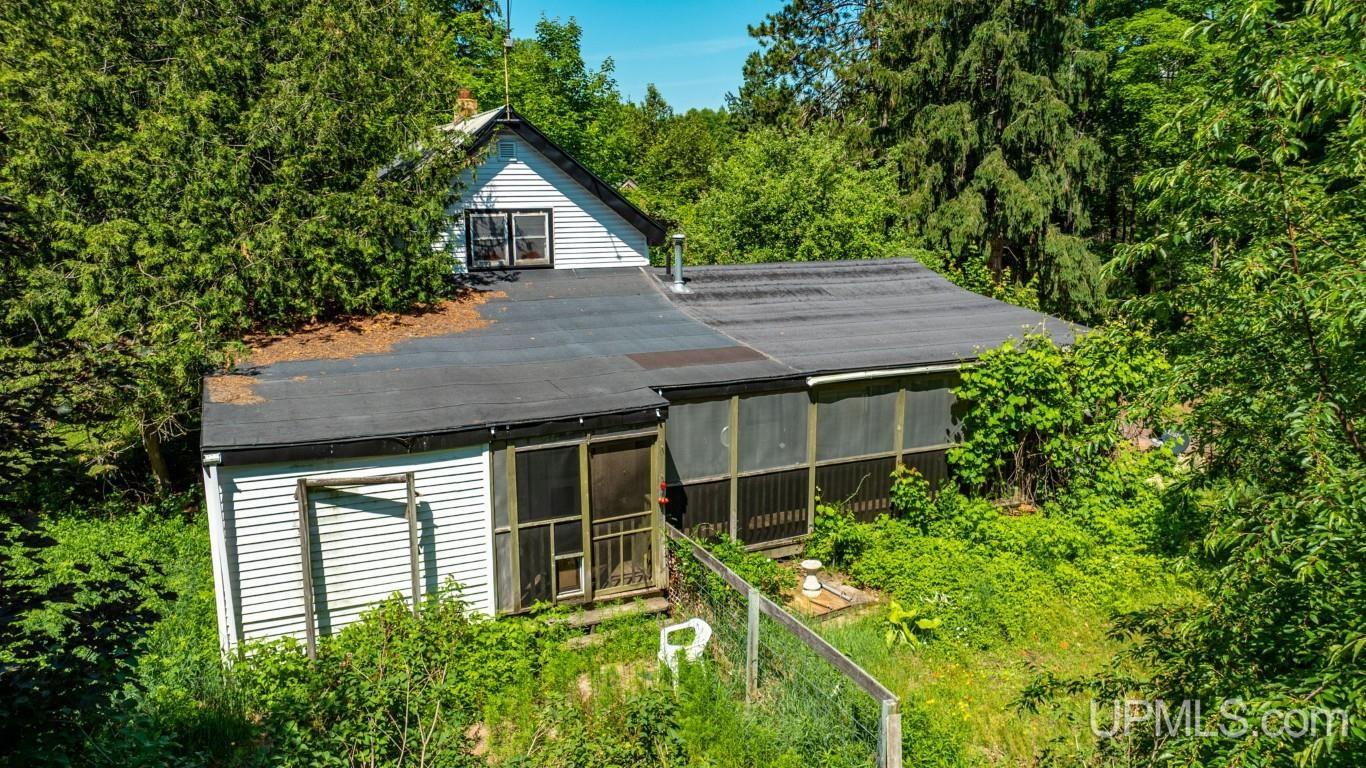 23180 South Laird Road Pelkie, MI 49958 - Photo 4 of 88