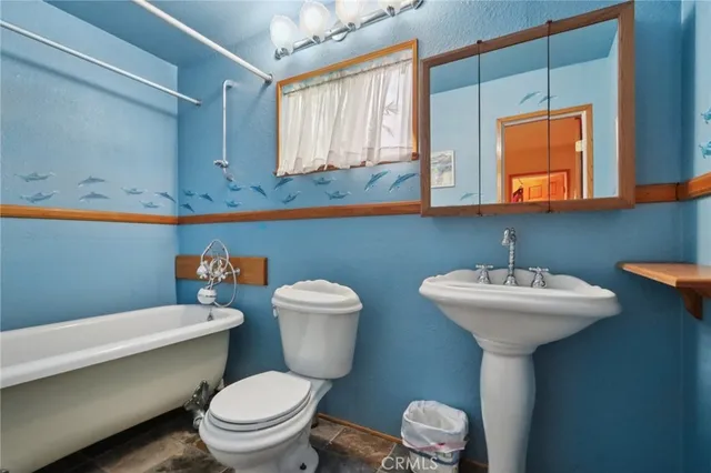 a view of a terrace with sitting area