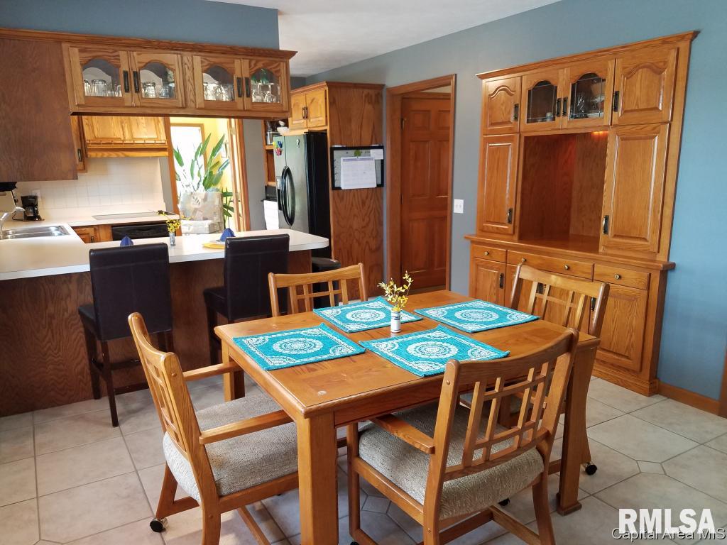 3986 Rochester Road Springfield, IL 62712 - Photo 15 of 36