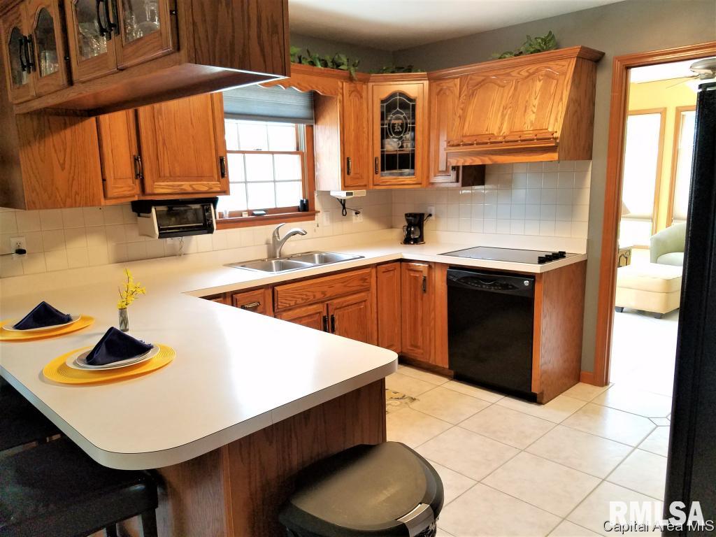 3986 Rochester Road Springfield, IL 62712 - Photo 17 of 36