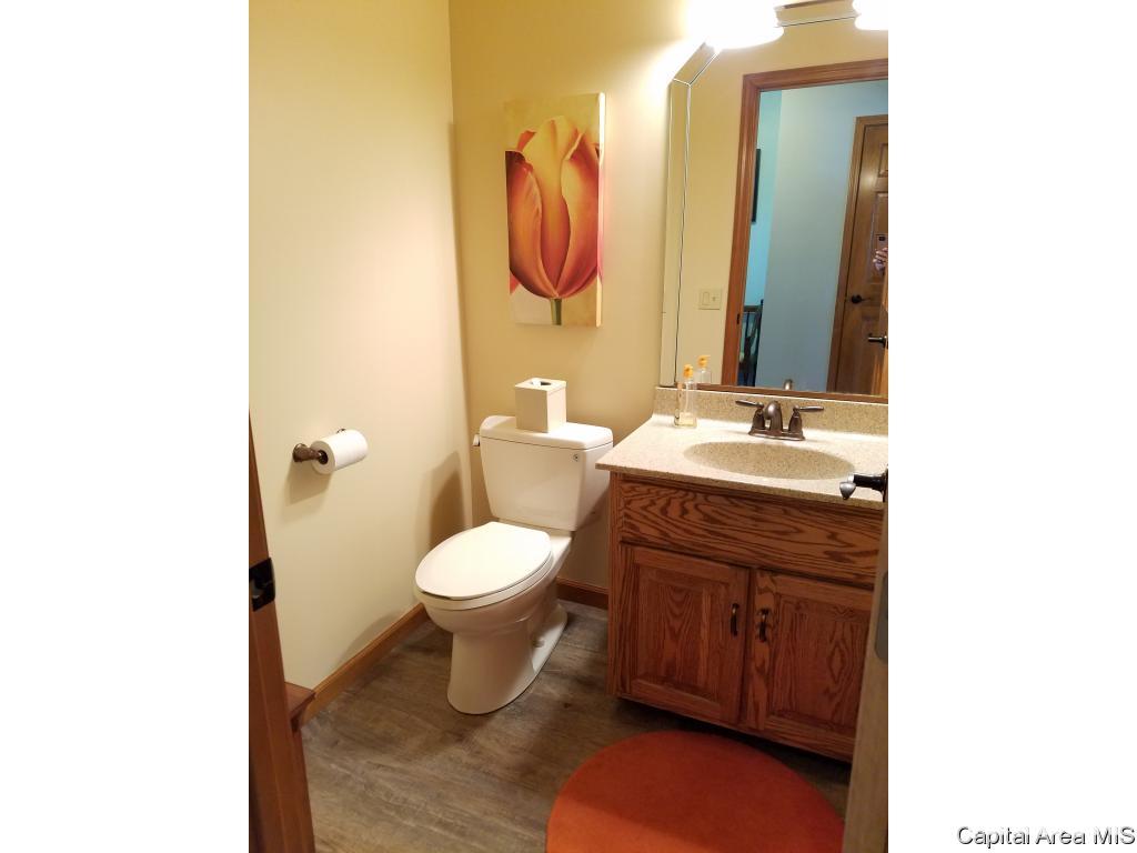 3986 Rochester Road Springfield, IL 62712 - Photo 23 of 36