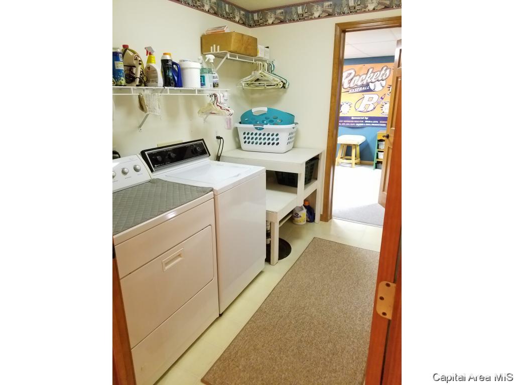 3986 Rochester Road Springfield, IL 62712 - Photo 34 of 36