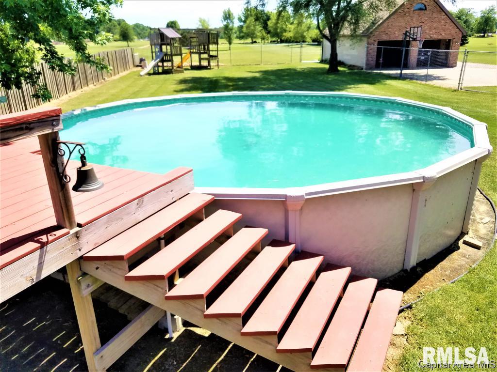 3986 Rochester Road Springfield, IL 62712 - Photo 9 of 36