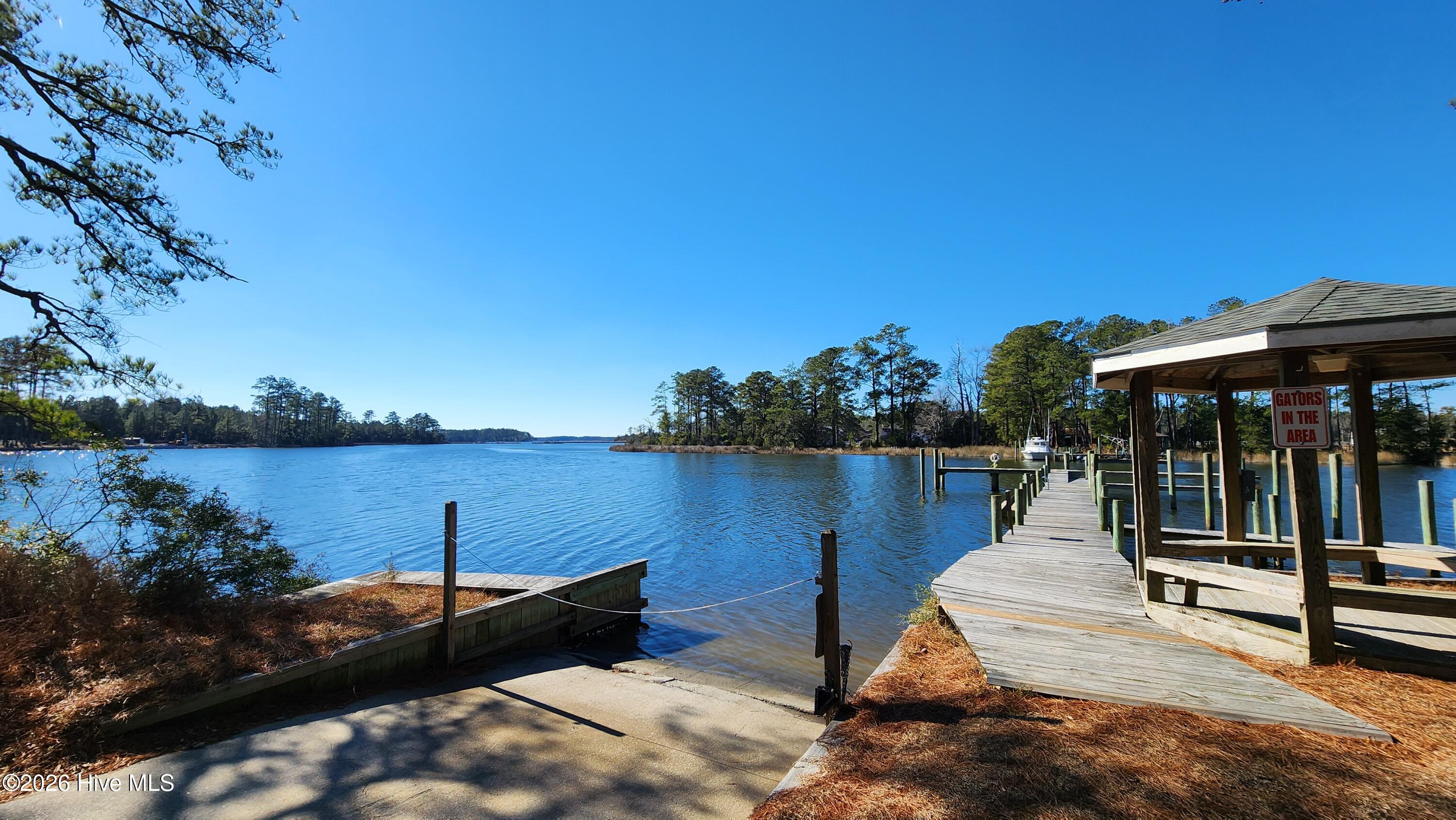 129 Cummins Creek Road Beaufort, NC 28516 - Photo 15 of 22 20250120_130158