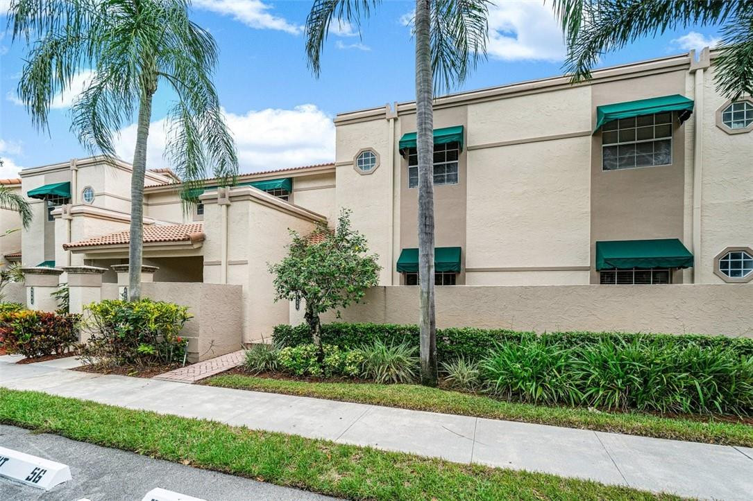 6566 Via Regina Boca Raton, FL 33433 - Photo 4 of 26 Photo 4